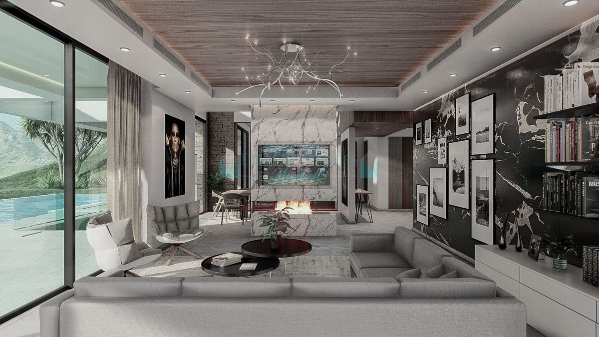 Villa for sale in Atalaya, Estepona