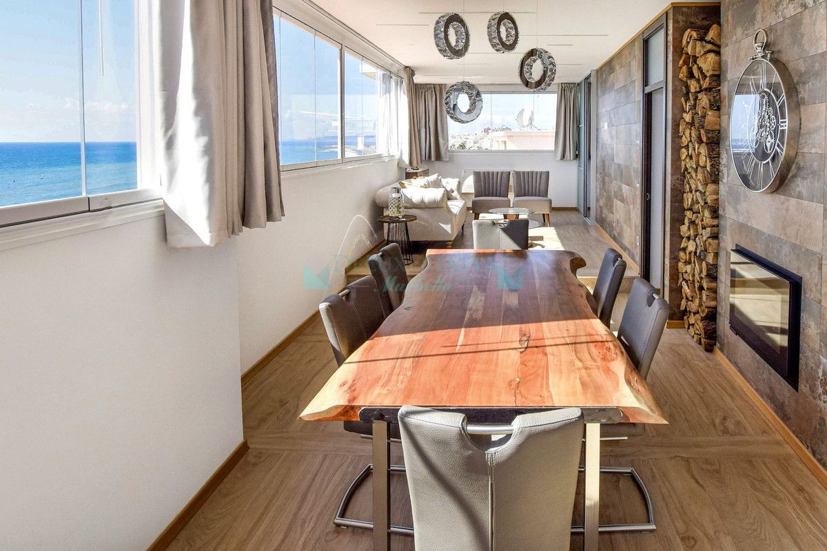 Penthouse for sale in Estepona