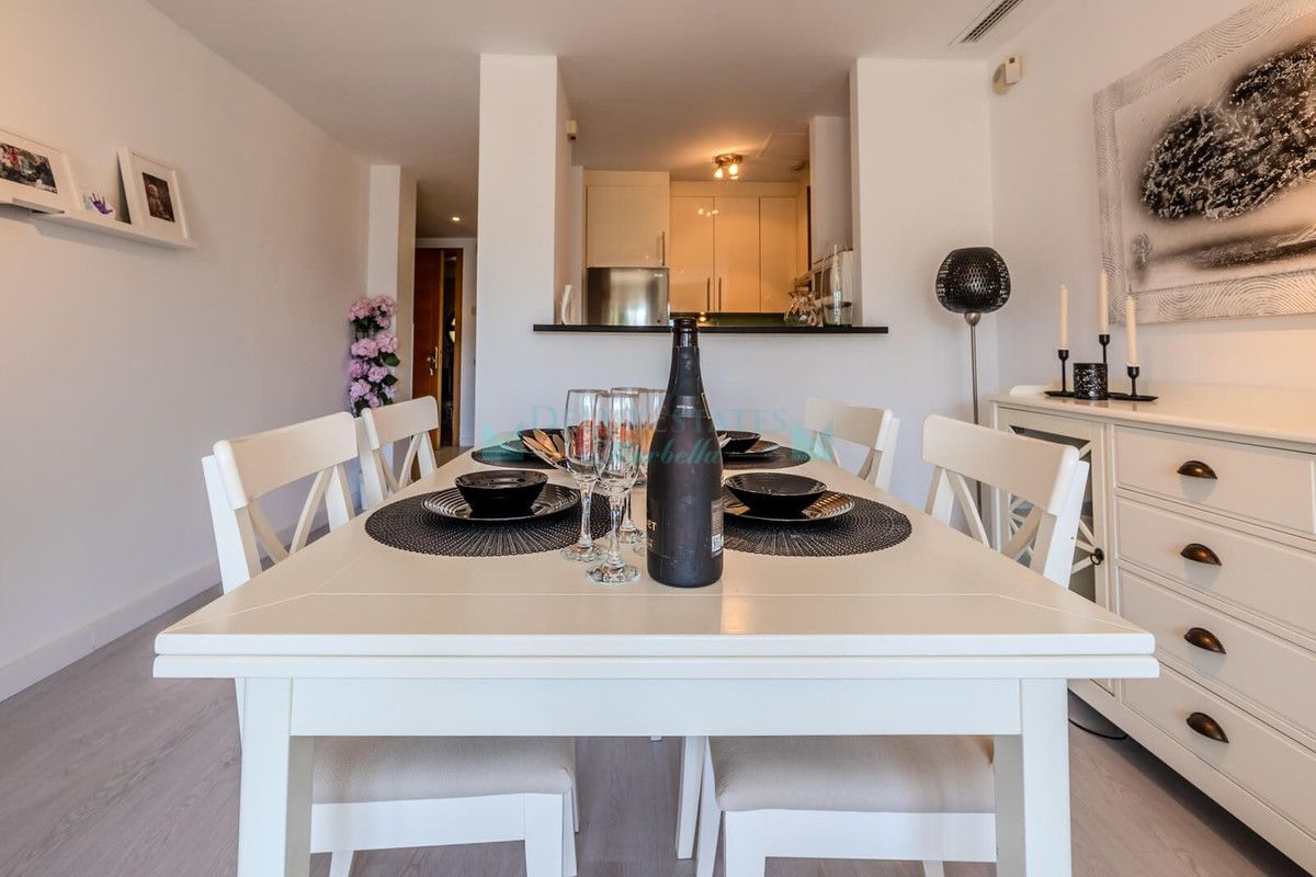 Apartamento en venta en Rio Real, Marbella Este