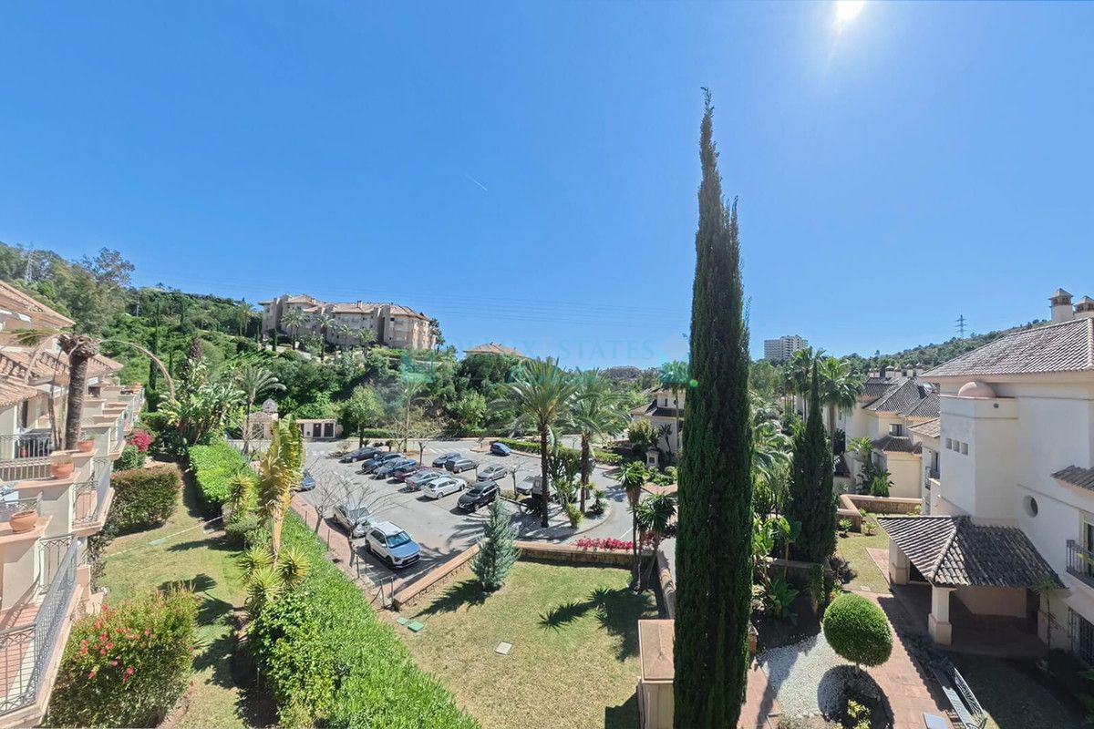 Apartamento en venta en Rio Real, Marbella Este
