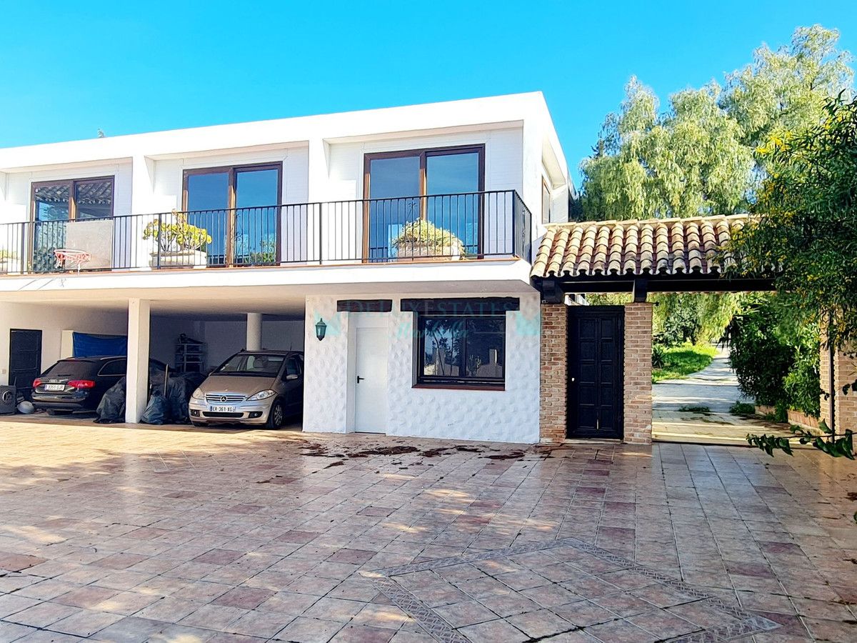 Finca en venta en Las Chapas, Marbella Este