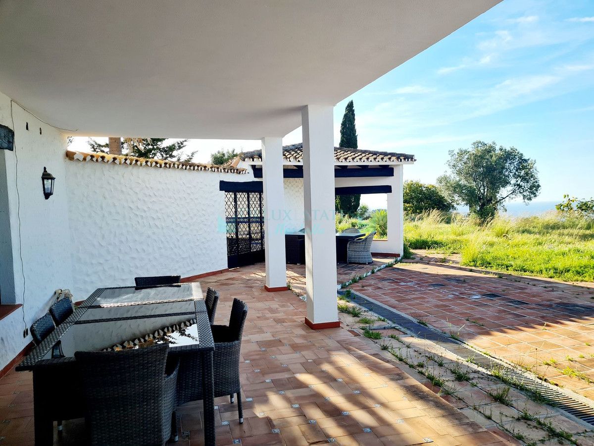 Finca en venta en Las Chapas, Marbella Este