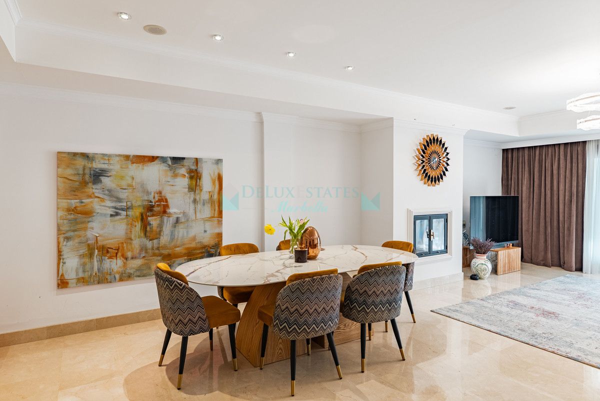 Ground Floor Apartment for sale in Marbella Golden Mile