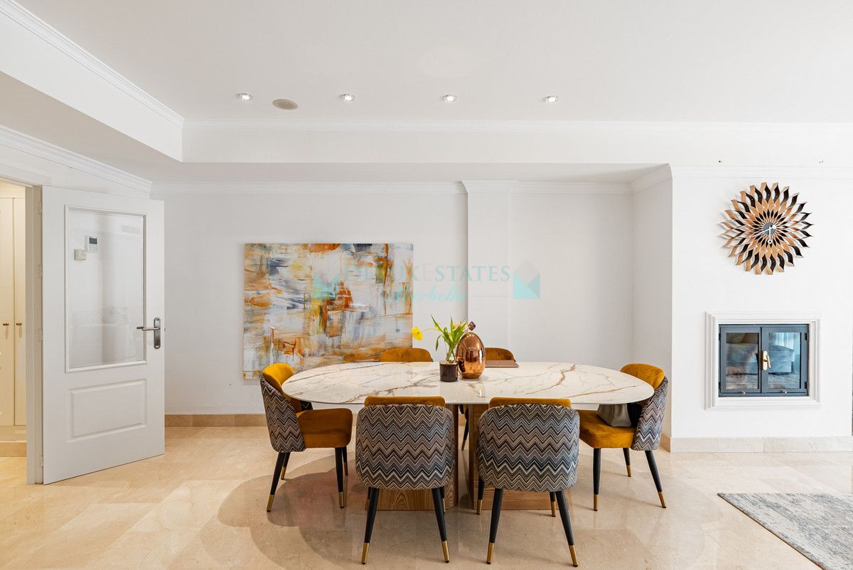 Ground Floor Apartment for sale in Marbella Golden Mile