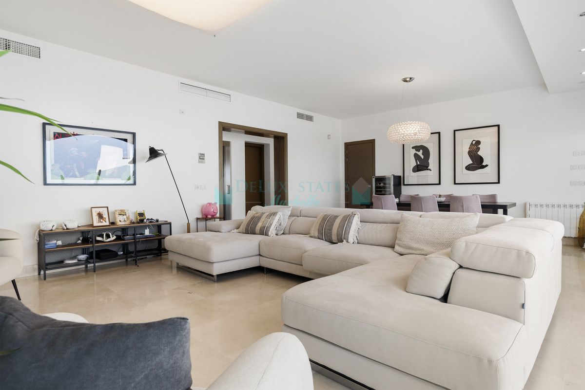 Villa en alquiler en Benahavis