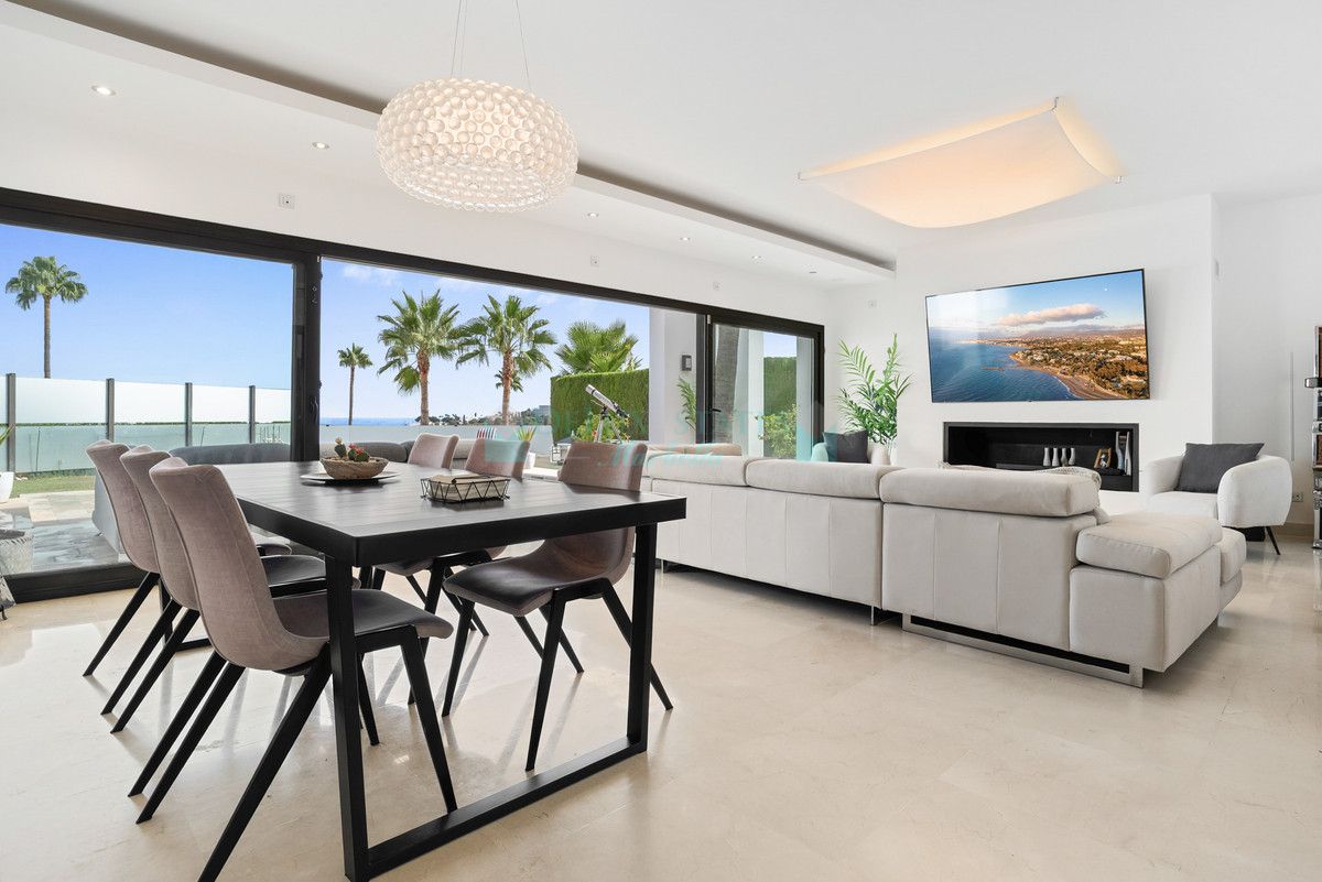 Villa en alquiler en Benahavis