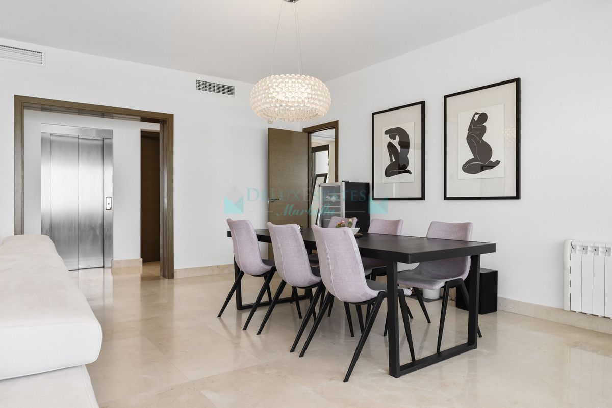 Villa en alquiler en Benahavis
