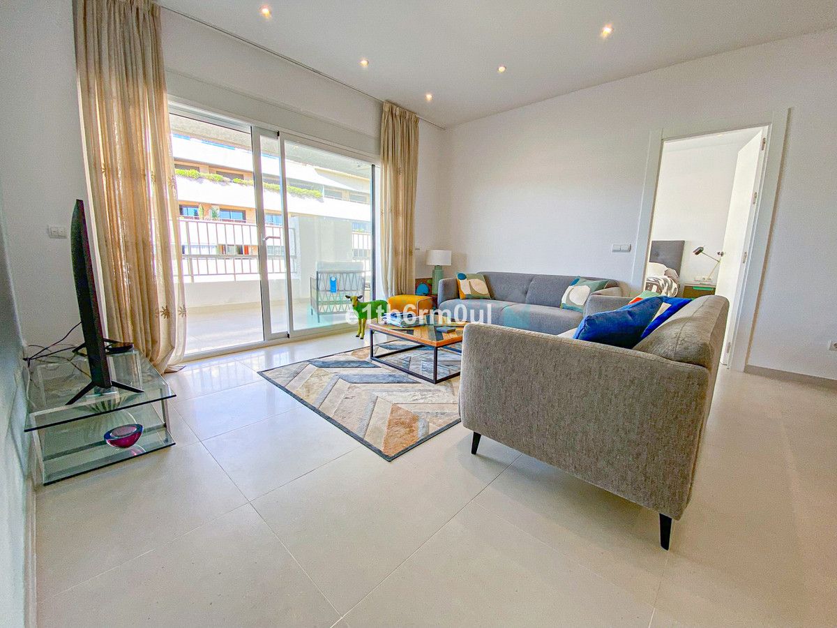 Penthouse for sale in Marbella Golden Mile