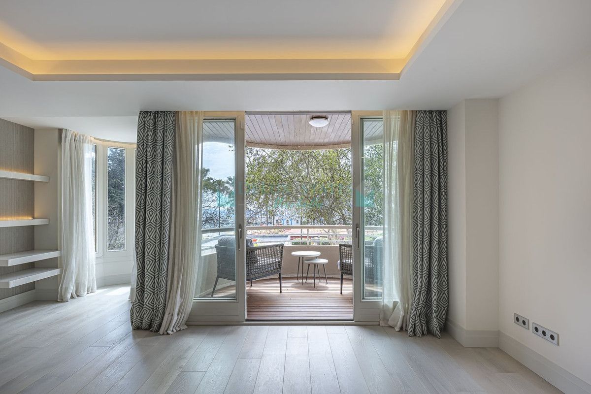 Apartment for sale in Marbella