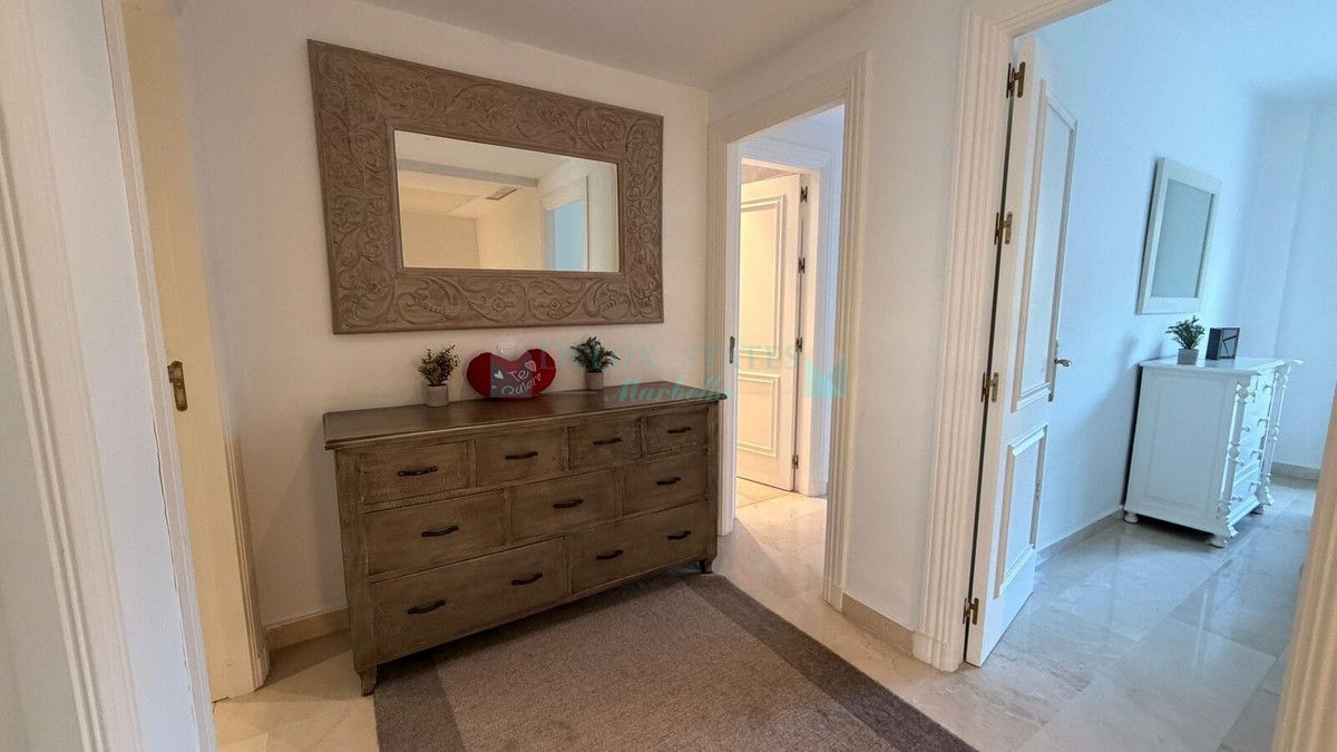 Town House for rent in La Quinta, Benahavis