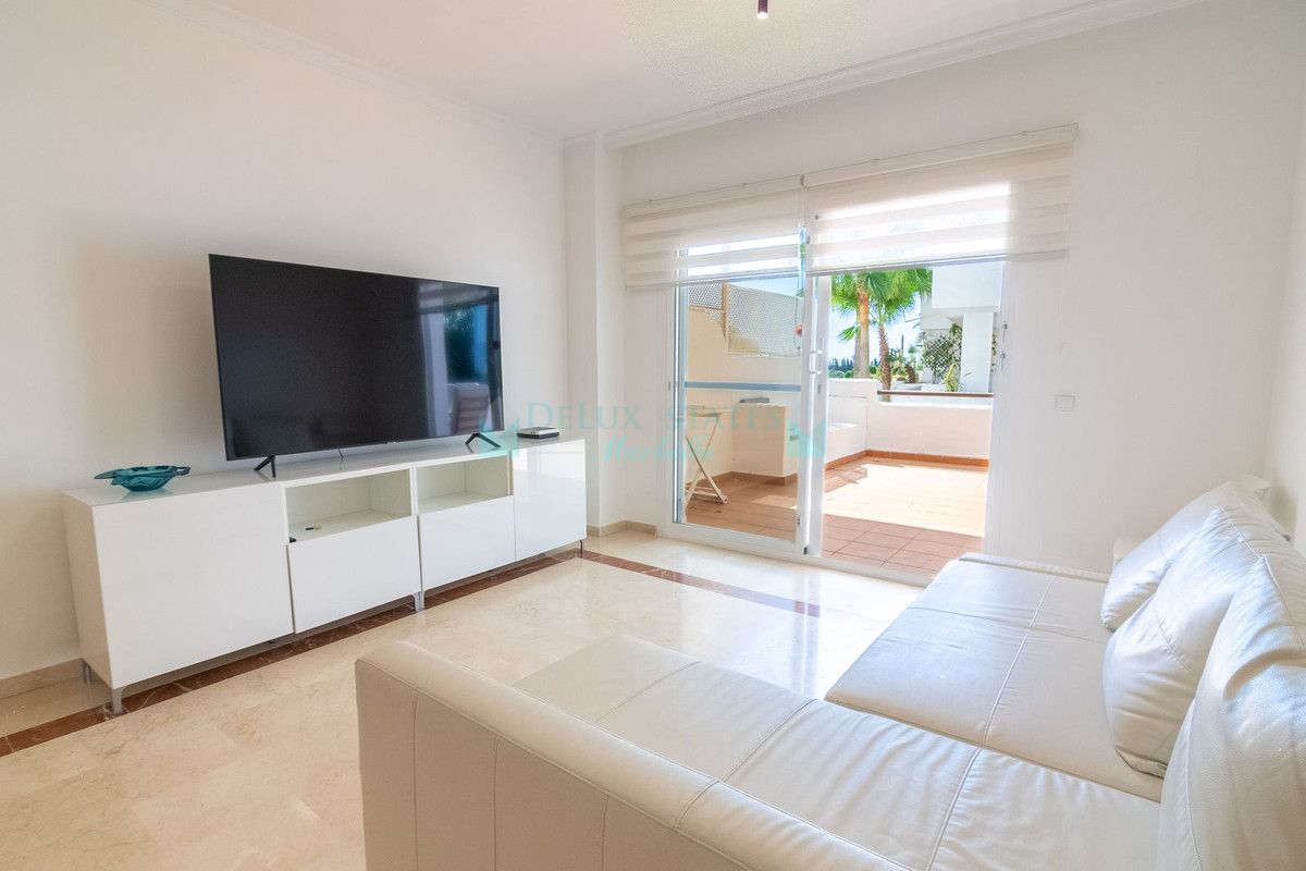 Apartamento en venta en Estepona