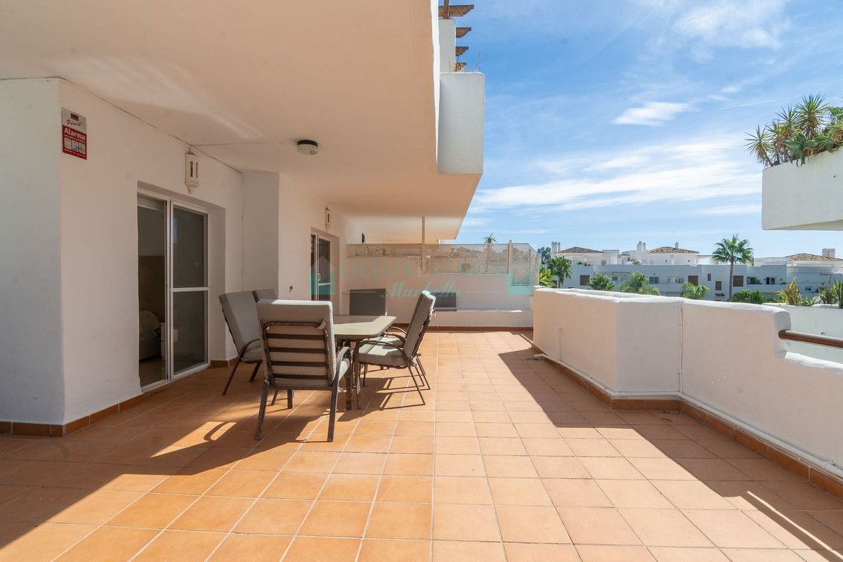 Apartamento en venta en Estepona