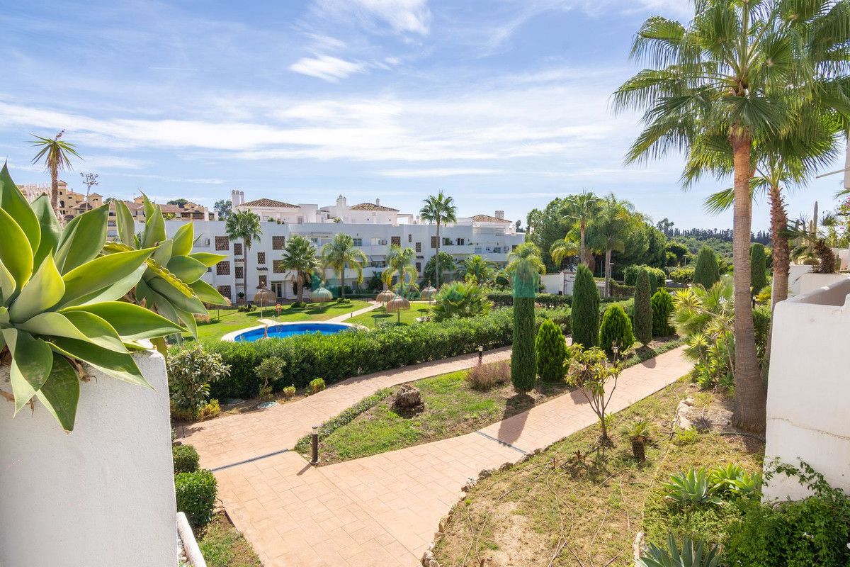 Apartamento en venta en Estepona