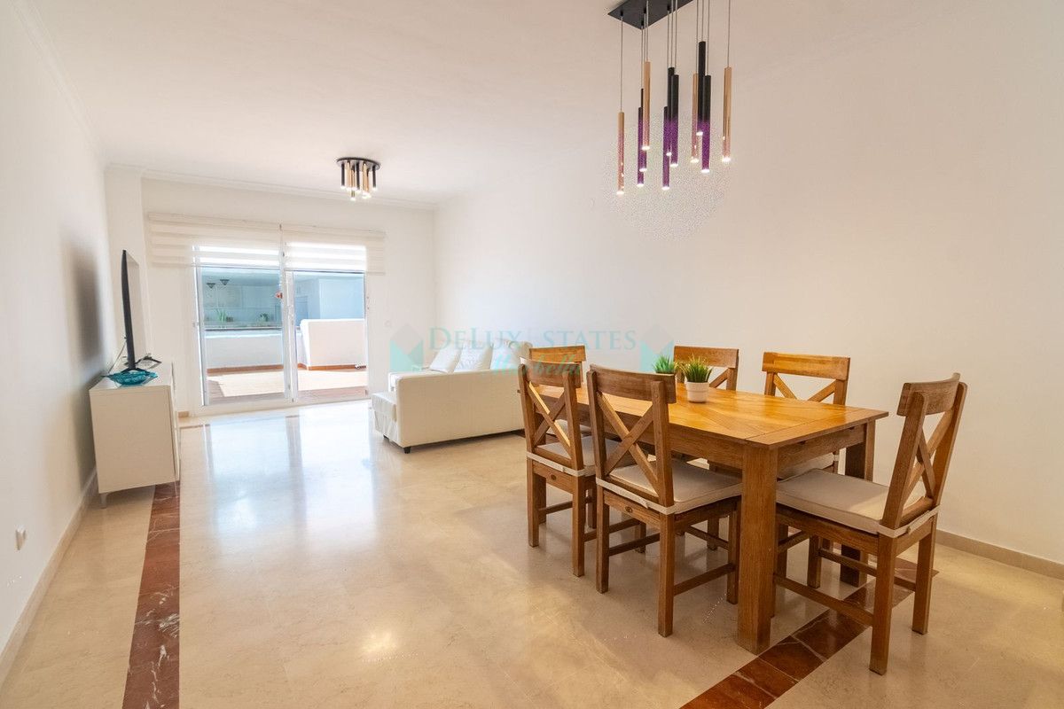Apartamento en venta en Estepona