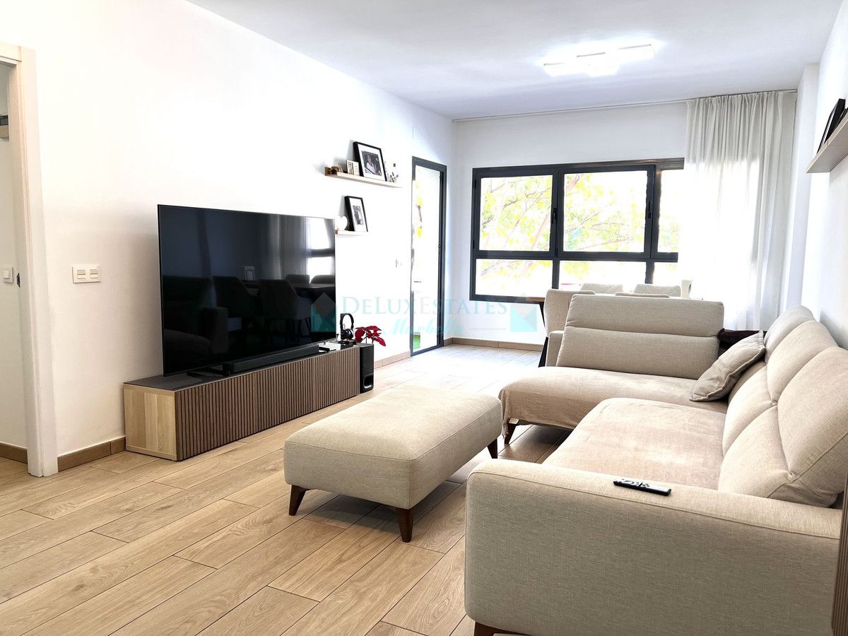 Apartamento en venta en Estepona