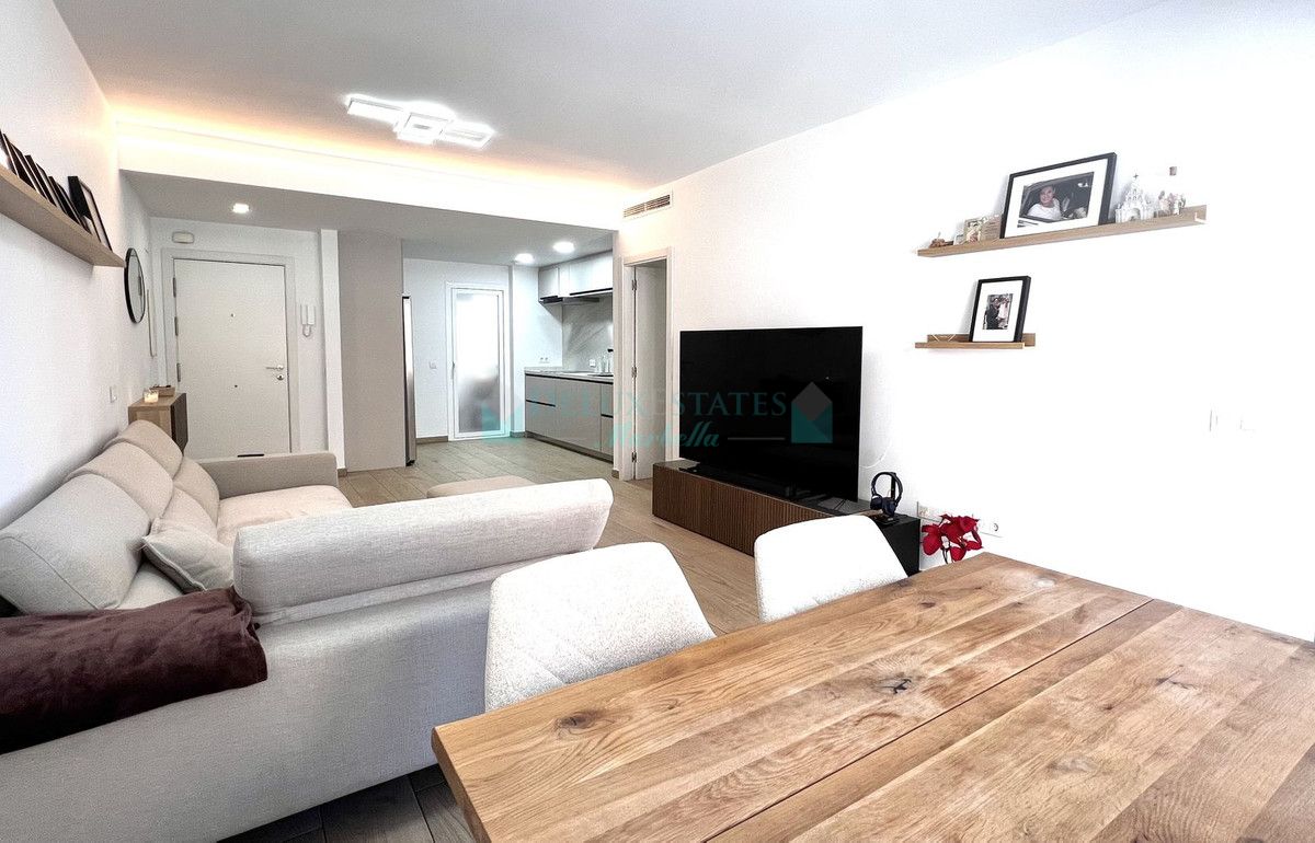 Apartamento en venta en Estepona