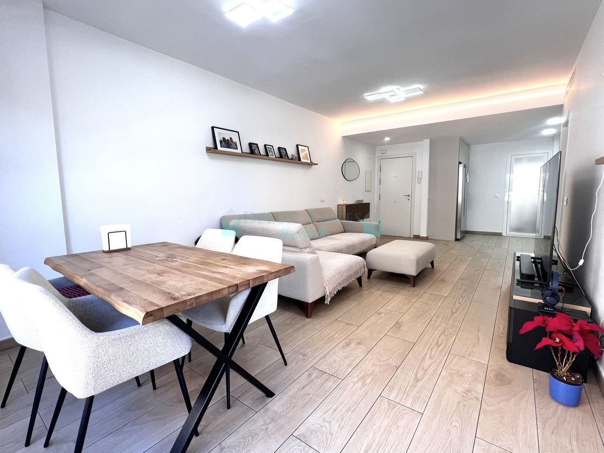Apartamento en venta en Estepona