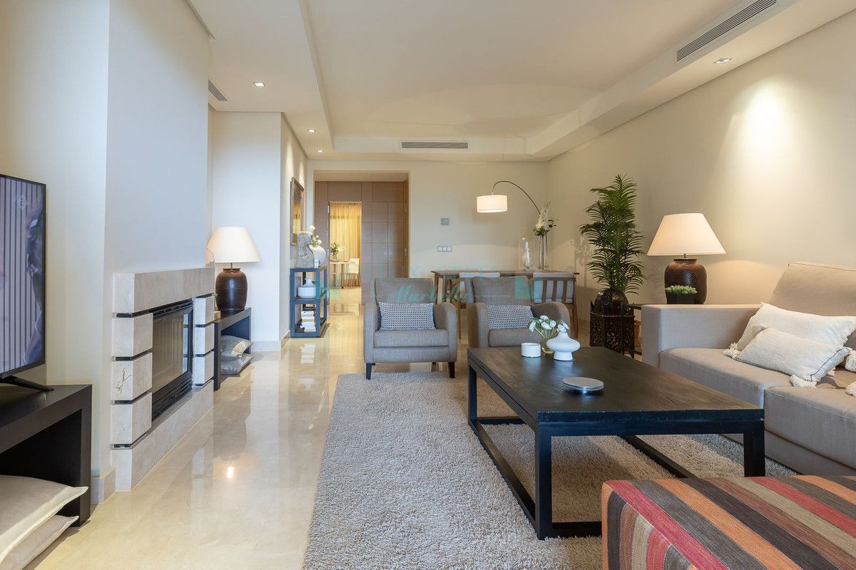 Ground Floor Apartment for sale in Benahavis