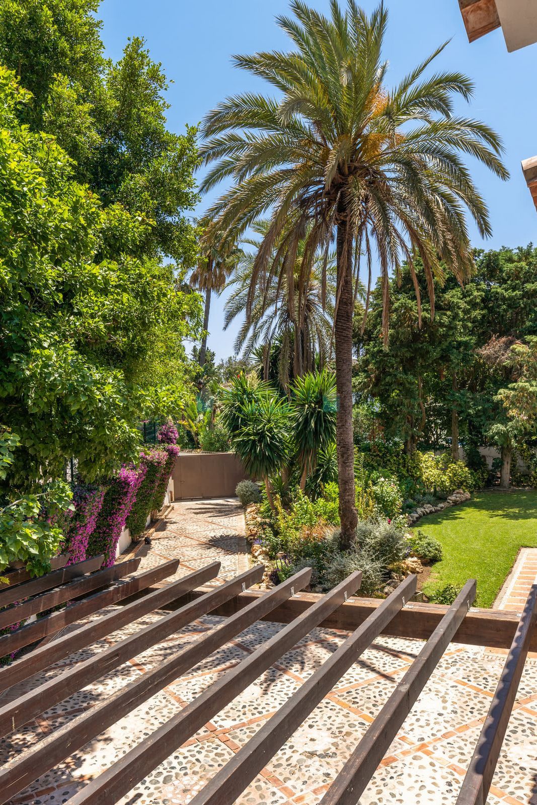 Villa for sale in Guadalmina Baja, San Pedro de Alcantara