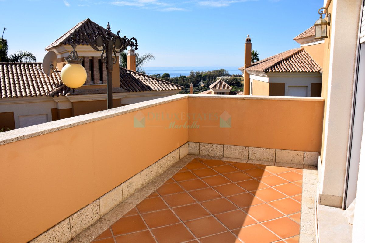Villa Pareada en venta en Santa Clara, Marbella Este