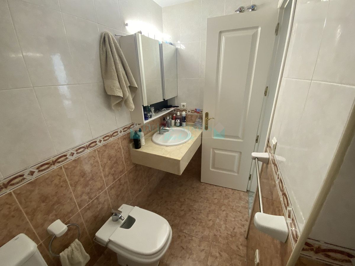 Apartment for sale in Nueva Andalucia