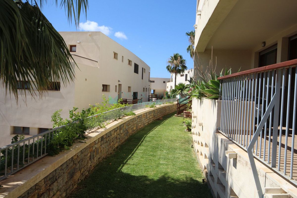 Ground Floor Apartment for sale in Los Monteros, Marbella East