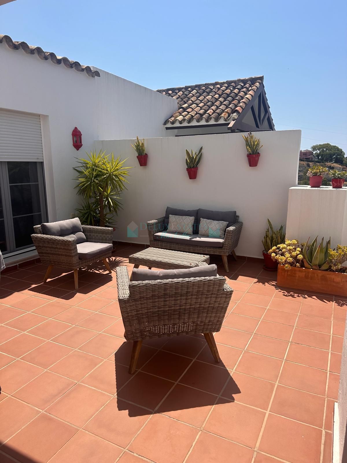 Ático en alquiler en Los Arqueros, Benahavis