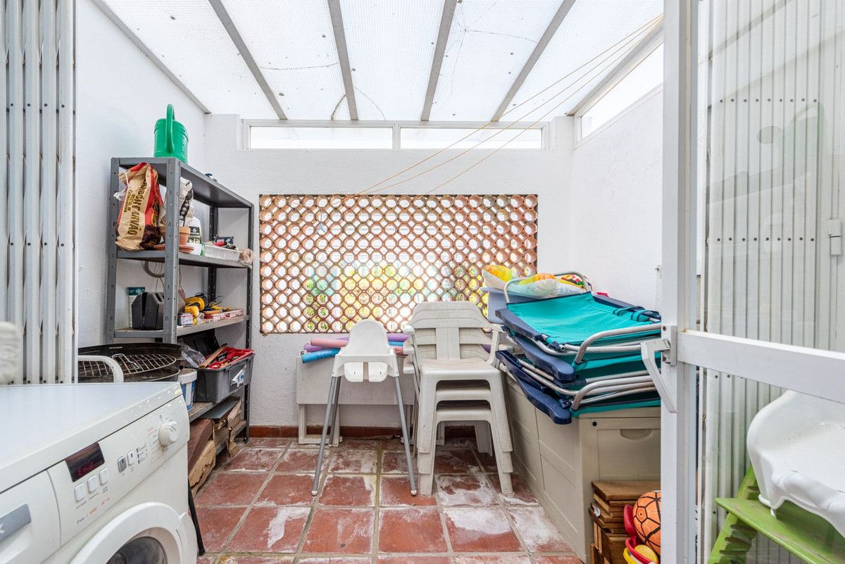 Town House for sale in Atalaya, Estepona