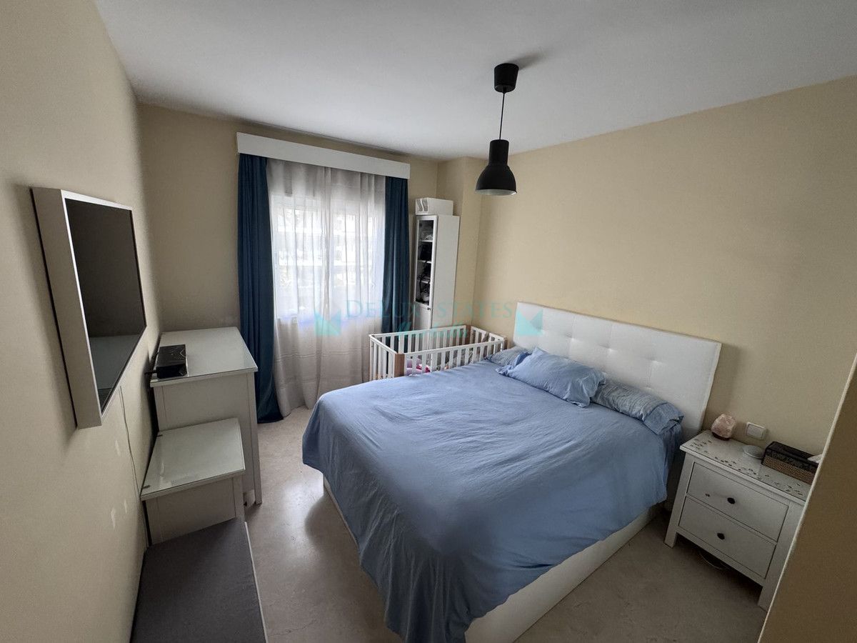 Apartment for sale in Estepona