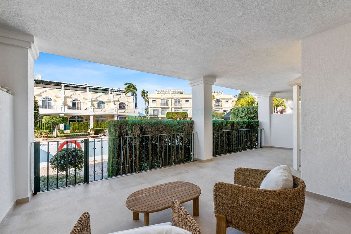 Ground Floor Apartment for sale in Marbella
