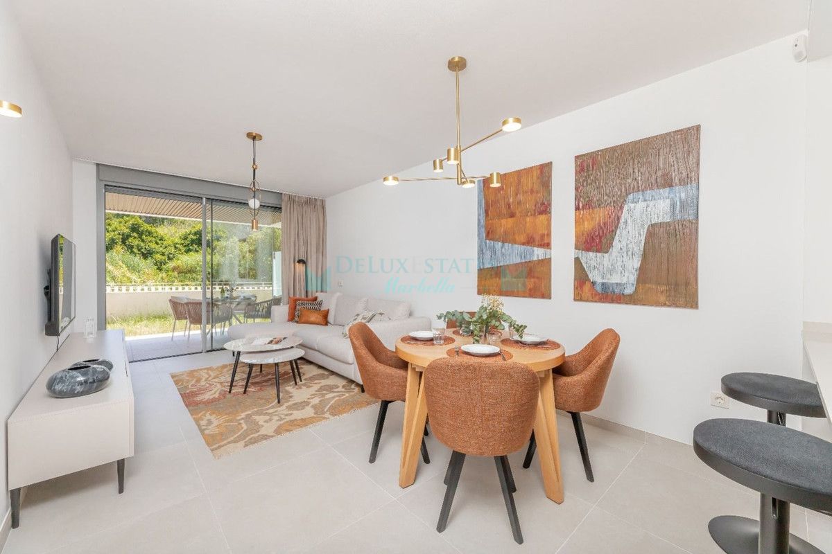 Ground Floor Apartment for sale in Elviria, Marbella East