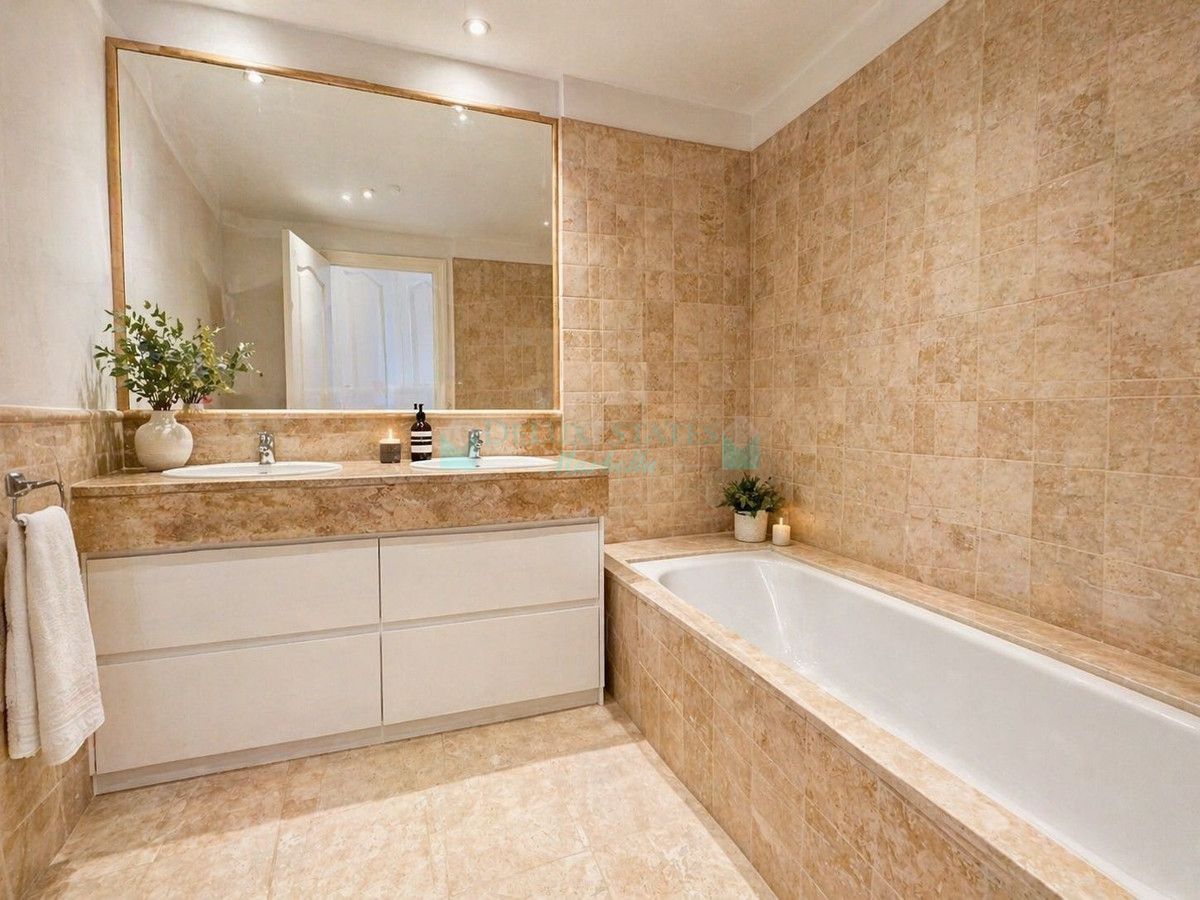 Apartment for rent in Estepona