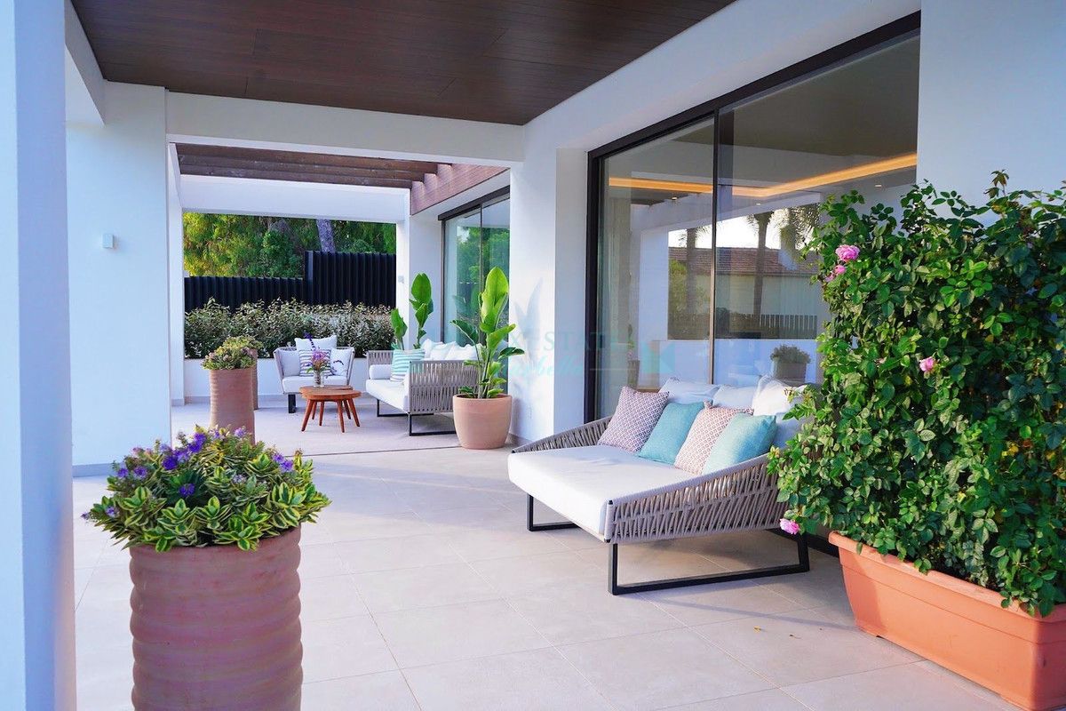 Villa for sale in Marbella Golden Mile