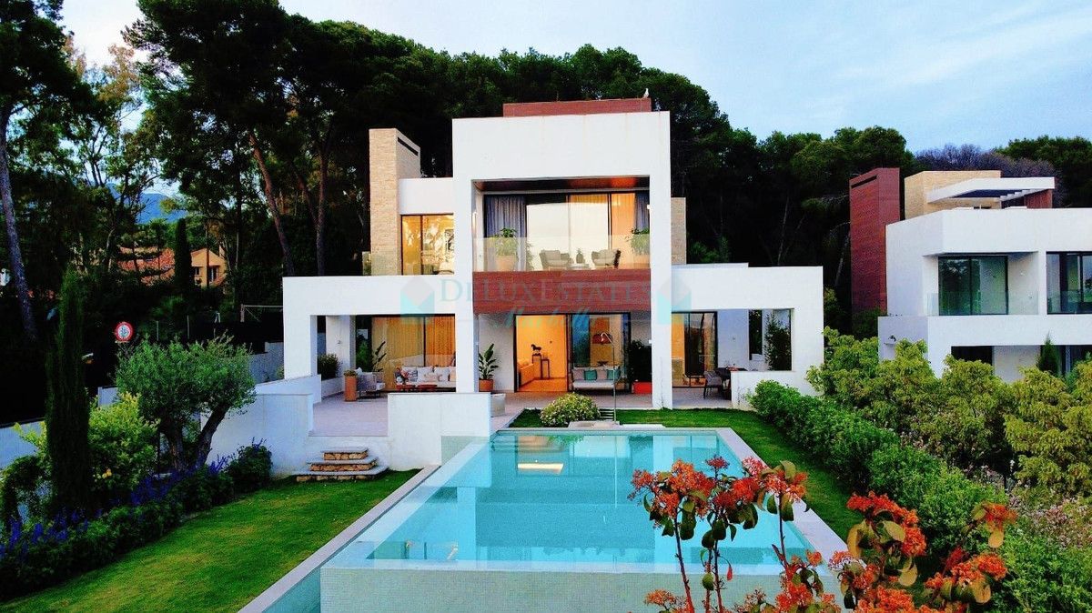 Villa for sale in Marbella Golden Mile