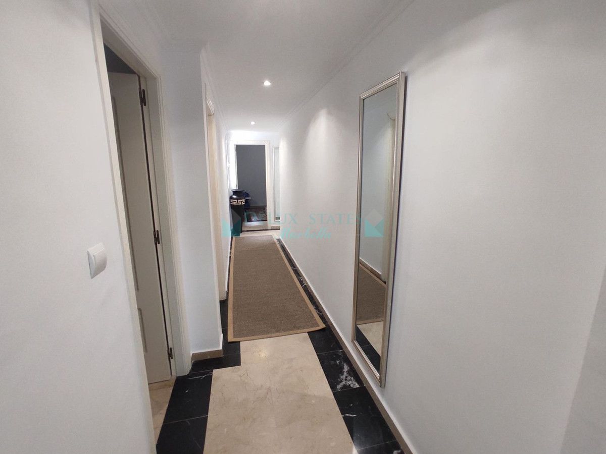 Apartment for sale in Marbella