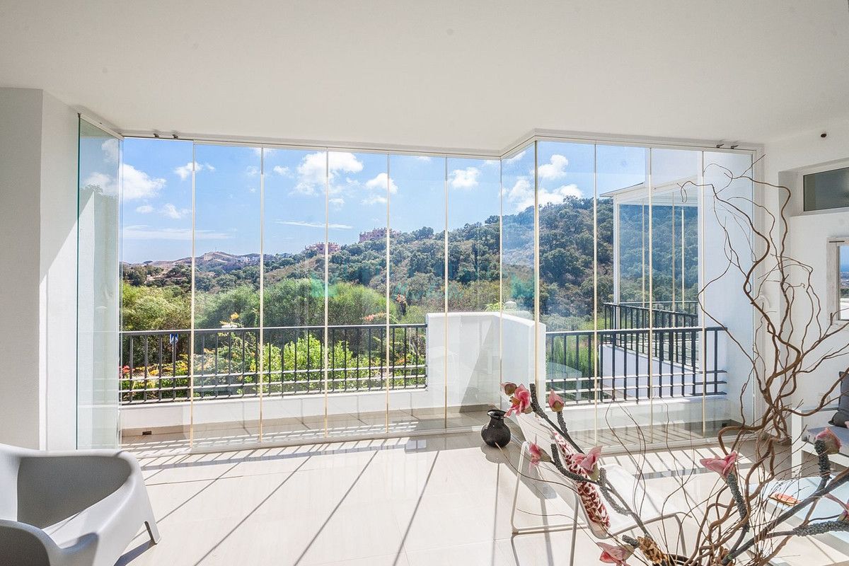 Apartment for sale in Elviria, Marbella East