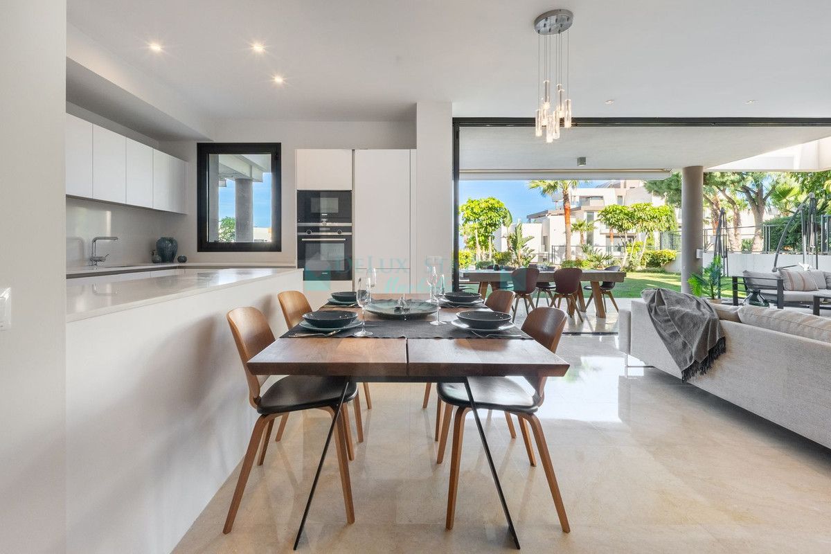 Apartamento Planta Baja en venta en Cabopino, Marbella Este