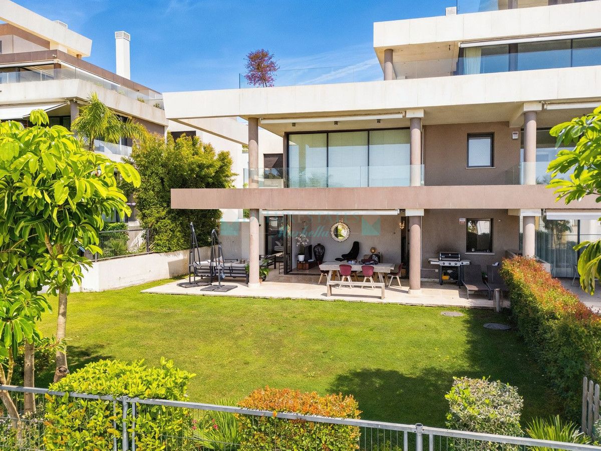Apartamento Planta Baja en venta en Cabopino, Marbella Este