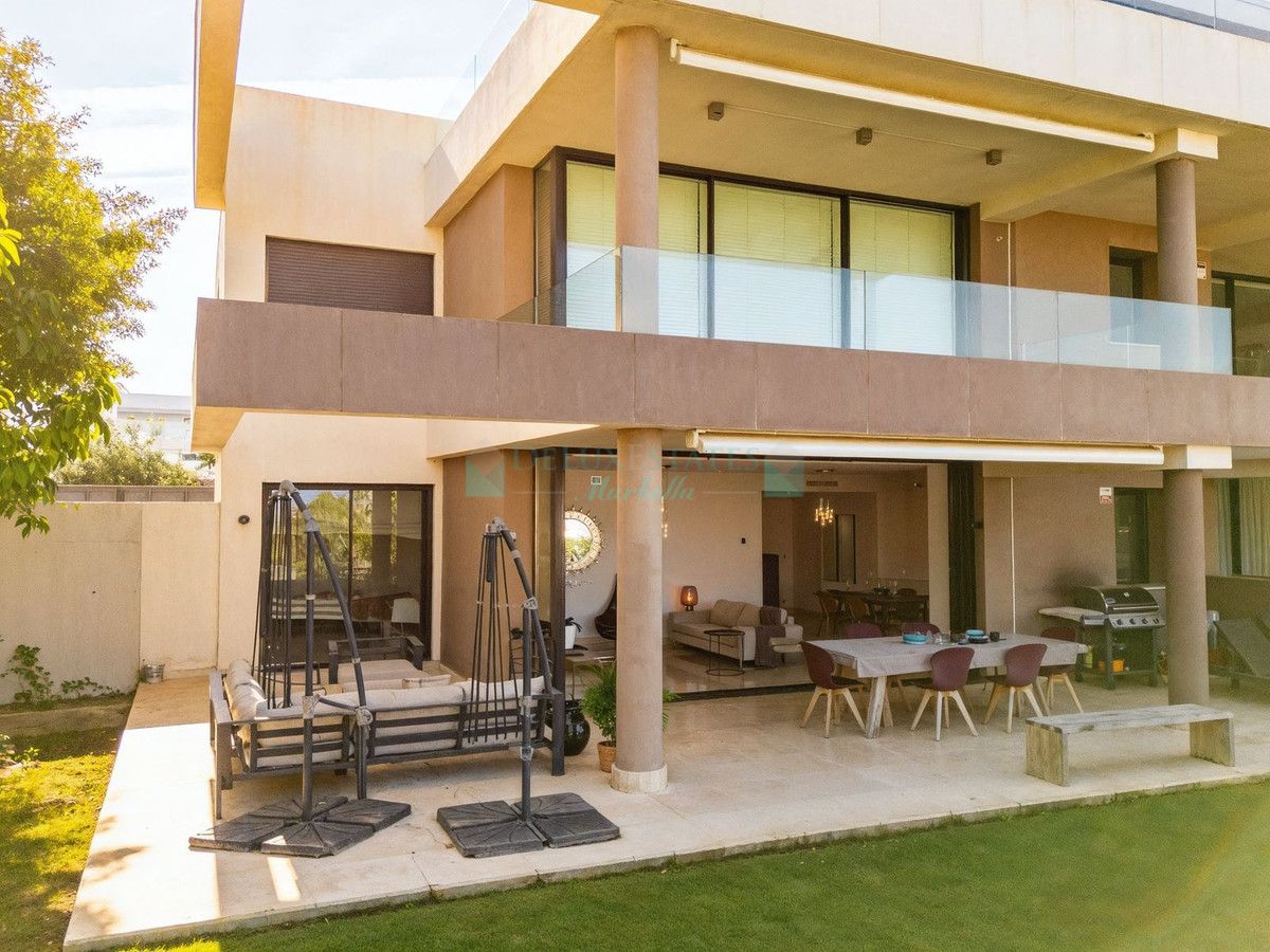 Apartamento Planta Baja en venta en Cabopino, Marbella Este