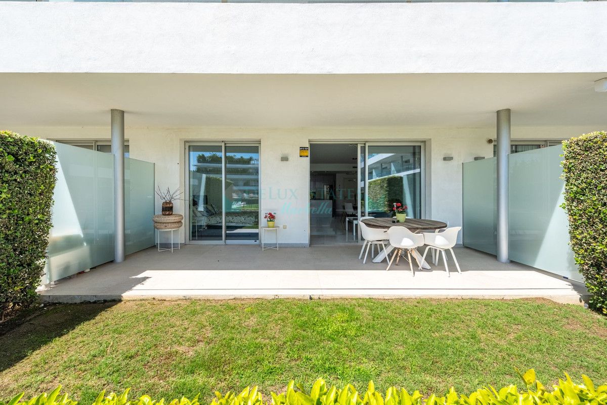 Apartamento Planta Baja en venta en Bel Air, Estepona