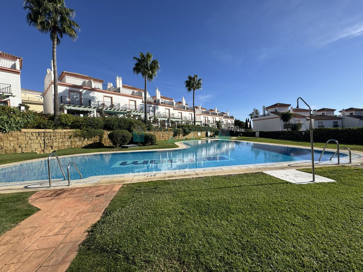 Town House for sale in Cabopino, Marbella East