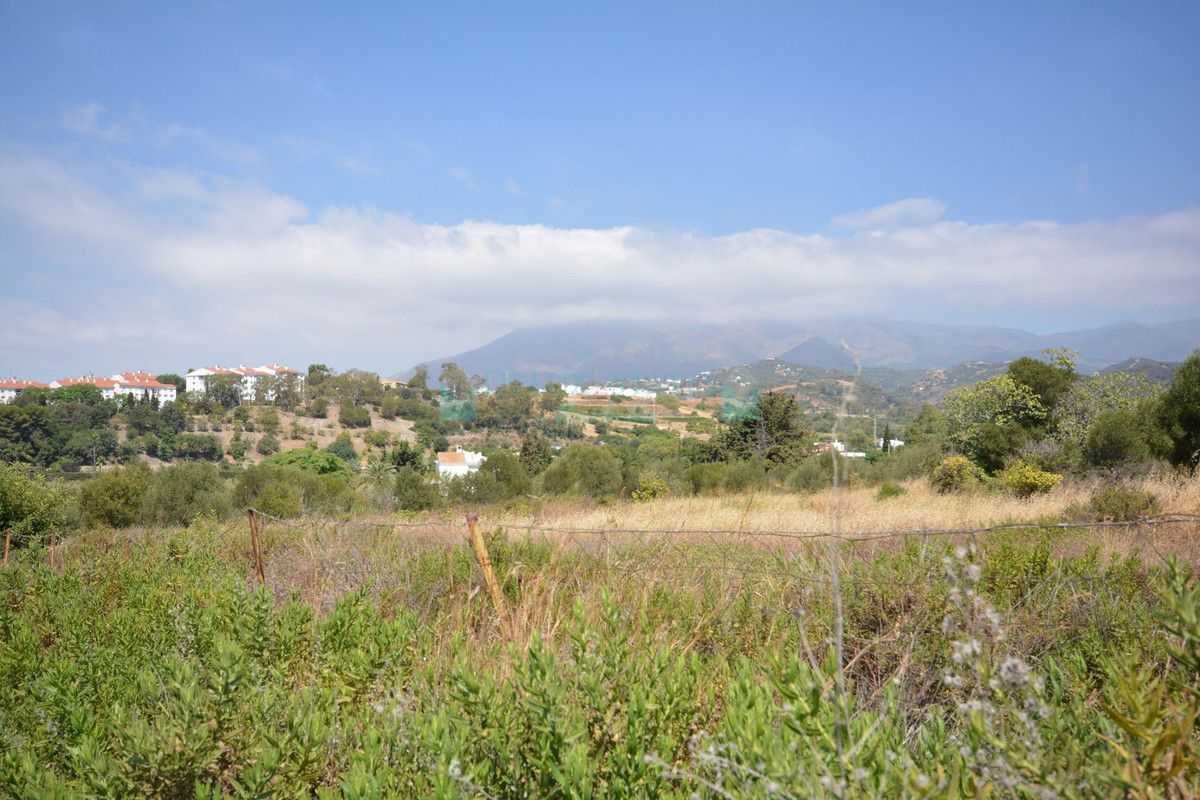 Plot for sale in Estepona
