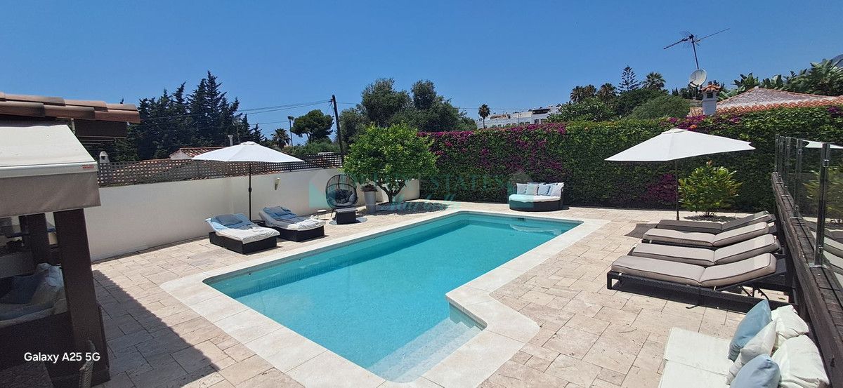 Villa for sale in Marbella