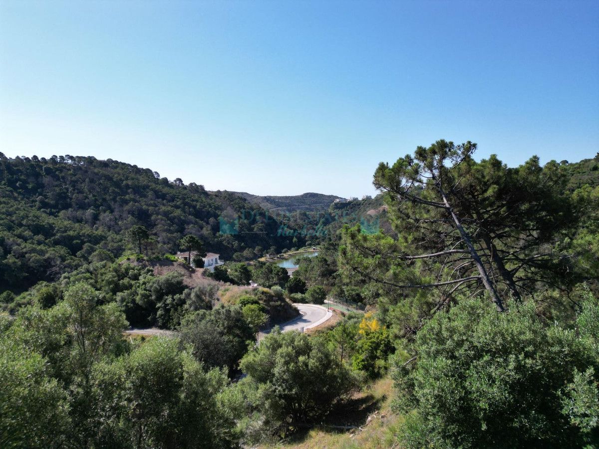 Residential Plot for sale in Benahavis