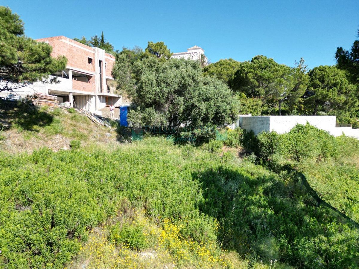 Residential Plot for sale in Benahavis