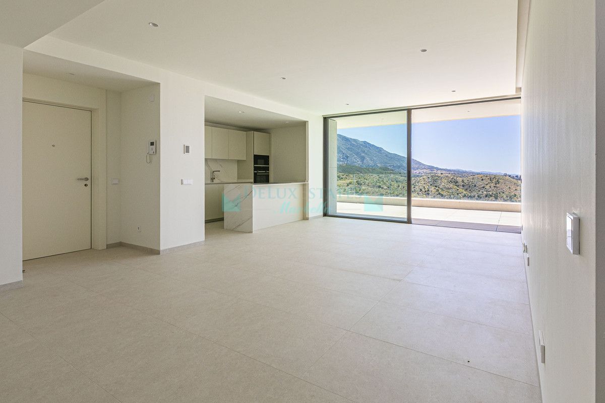 Apartment for sale in Benahavis