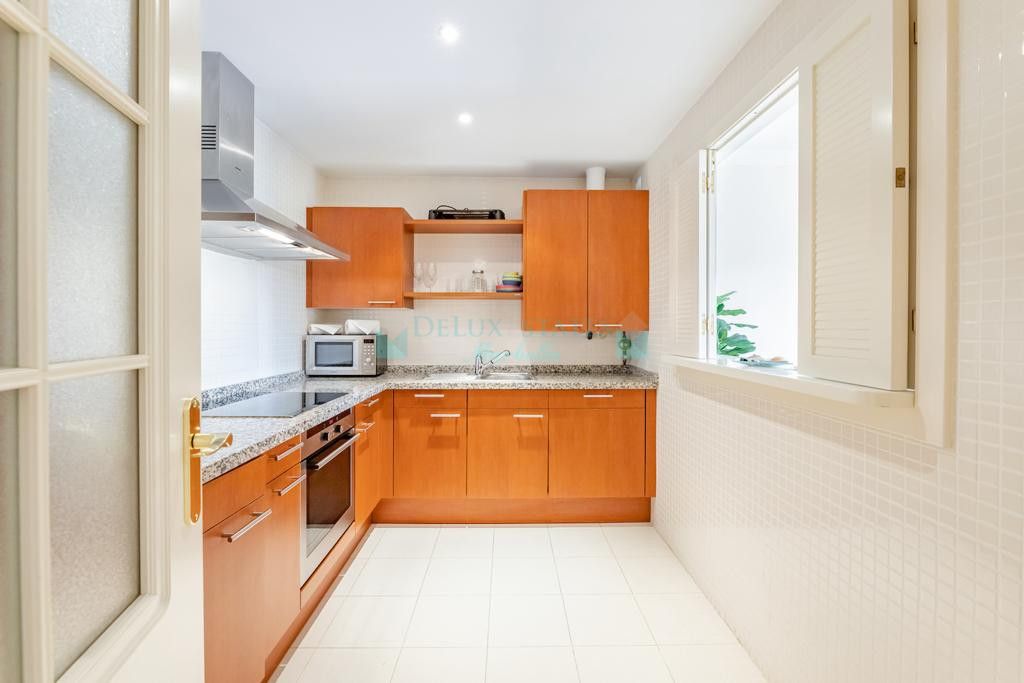 Apartment for sale in Nueva Andalucia