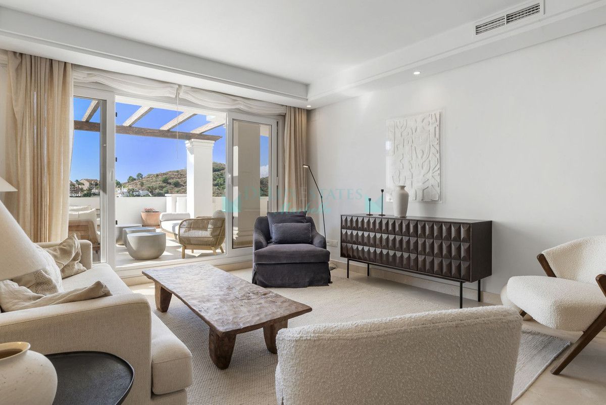 Apartment for sale in Aloha, Nueva Andalucia