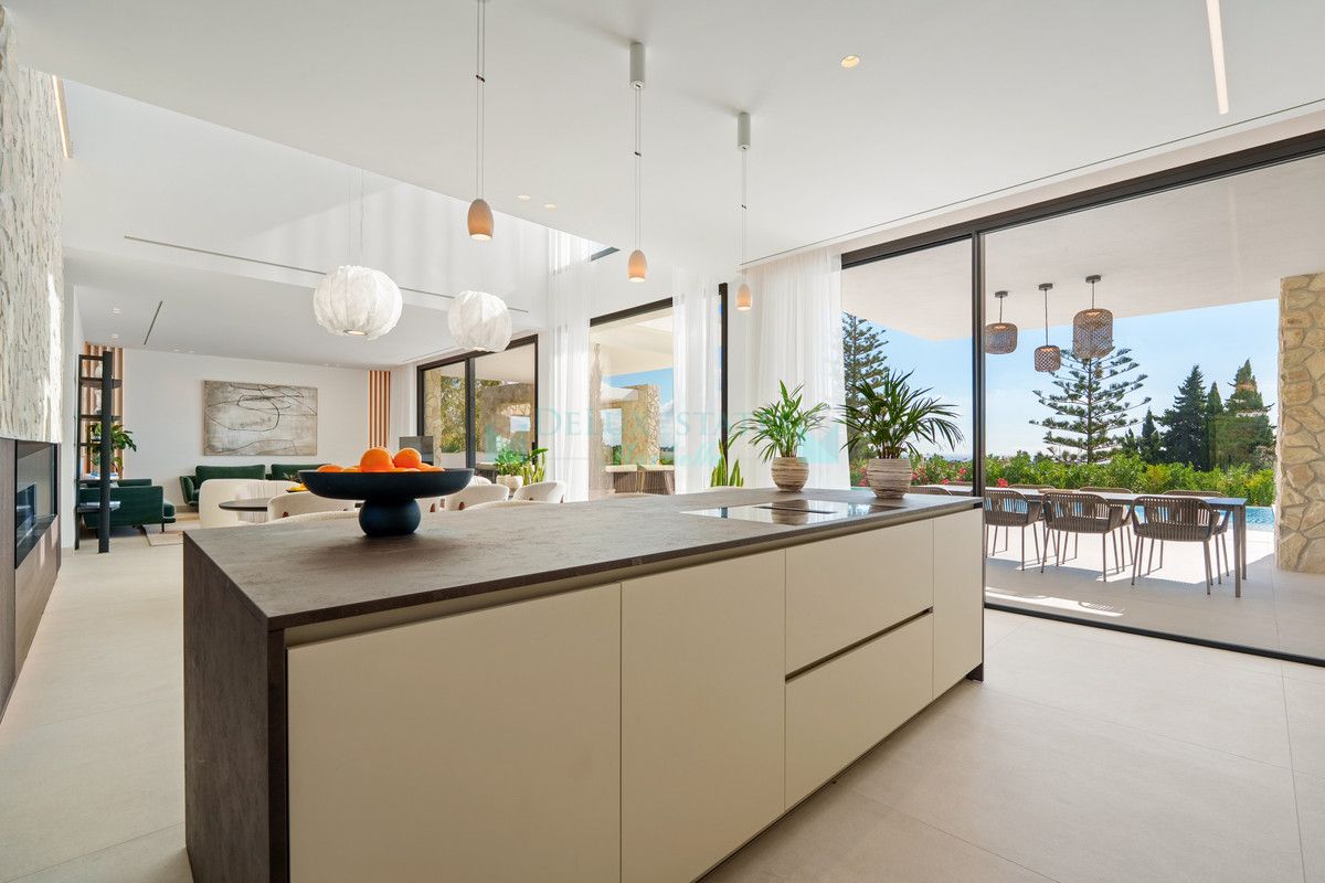 Villa en venta en Benahavis