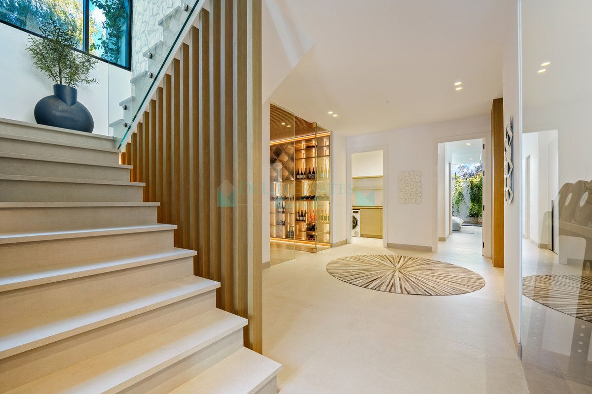 Villa en venta en Benahavis
